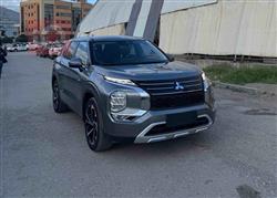 میتسوبیشی ئاوتلاندەر